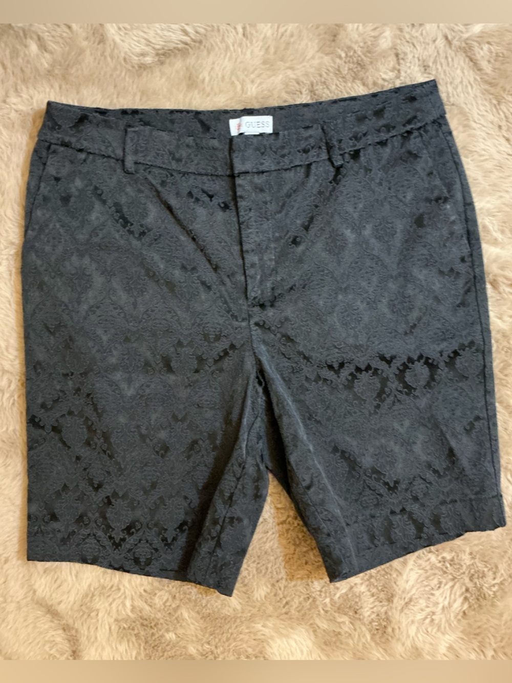 Guess Women's Black Damask Jacquard Tailored Dress Shorts, Size 30